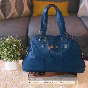 End of summer sale! Yves Saint Laurent Muse Bag